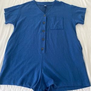 XL PETITE blue romper